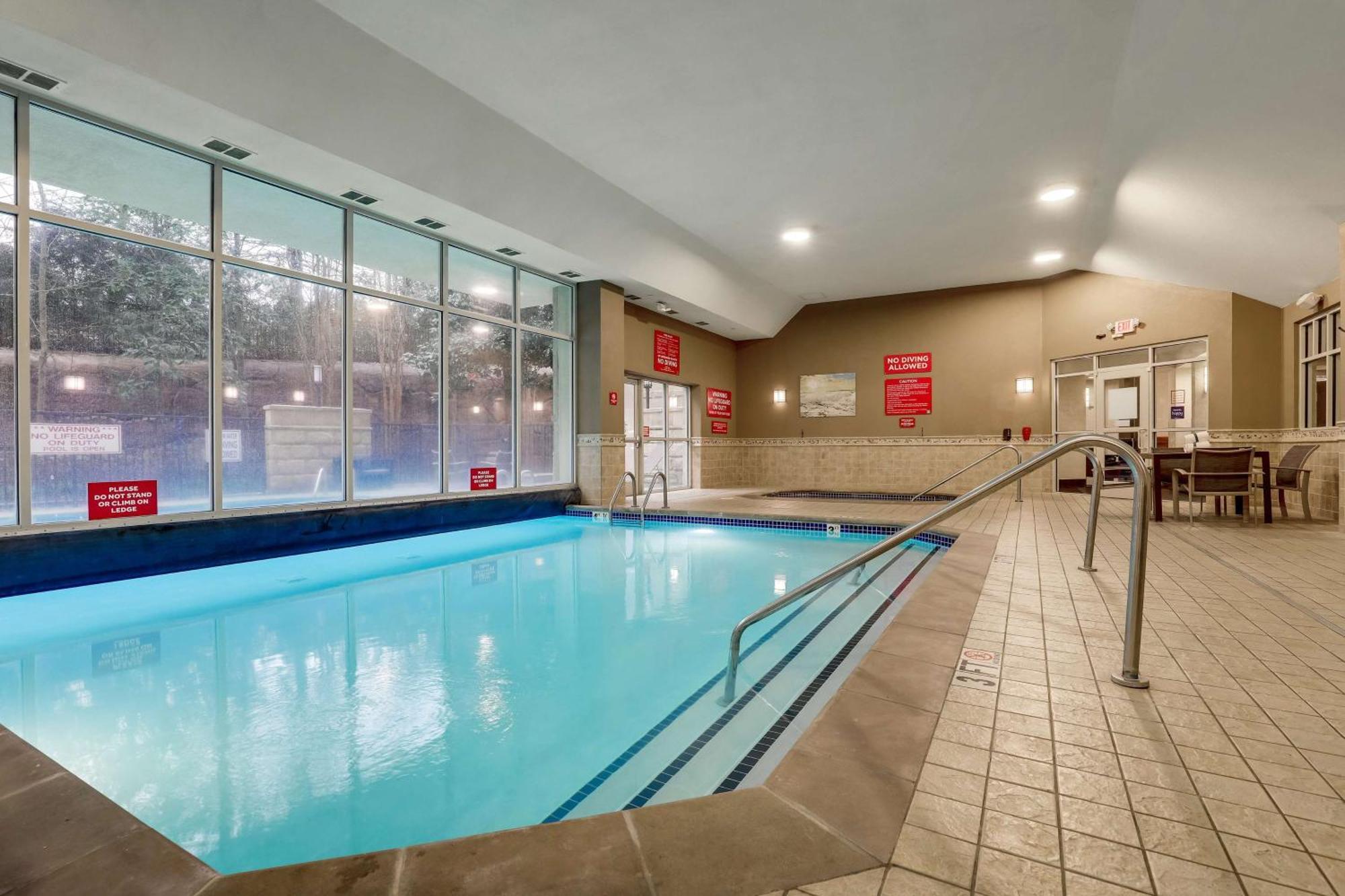 Drury Inn & Suites Charlotte Northlake Dış mekan fotoğraf