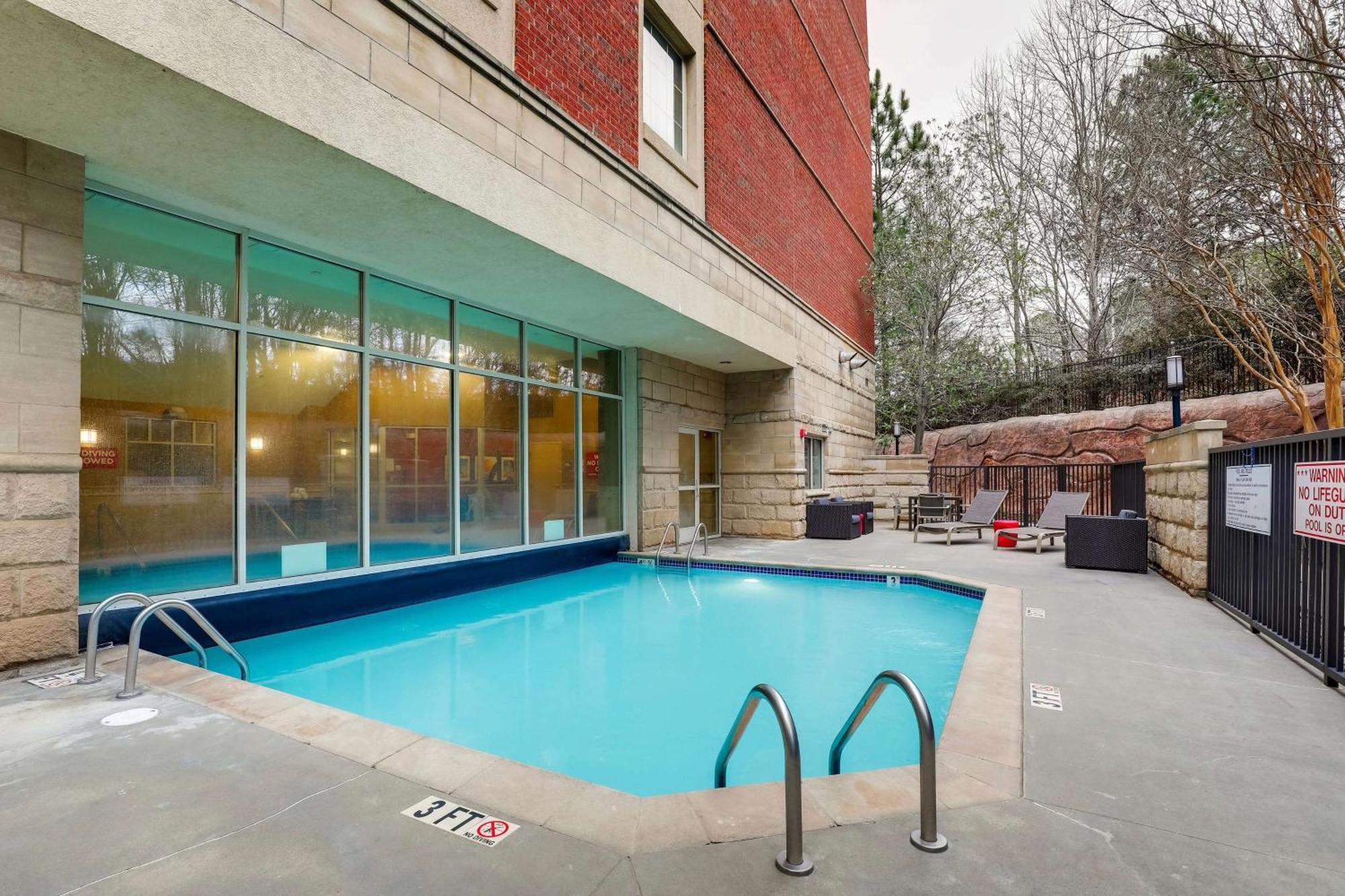 Drury Inn & Suites Charlotte Northlake Dış mekan fotoğraf