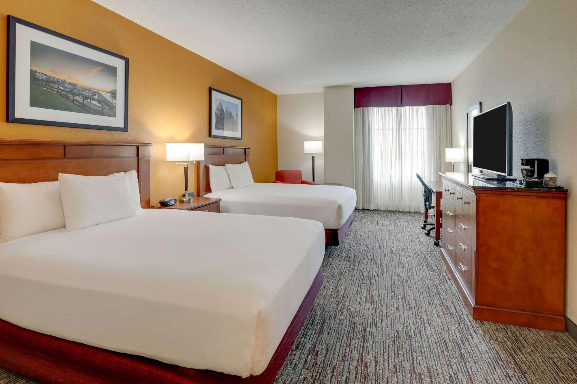 Drury Inn & Suites Charlotte Northlake Dış mekan fotoğraf