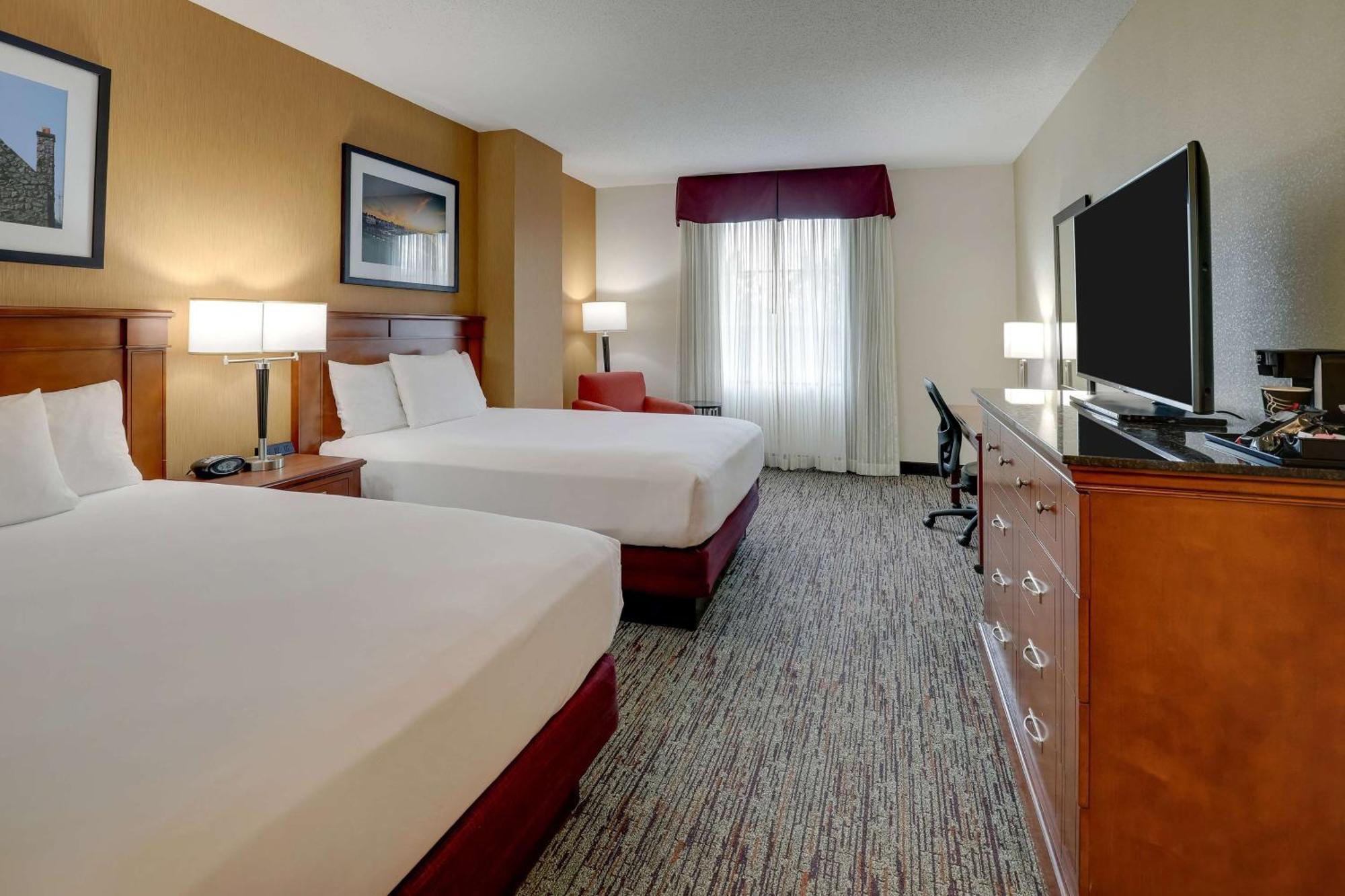 Drury Inn & Suites Charlotte Northlake Dış mekan fotoğraf