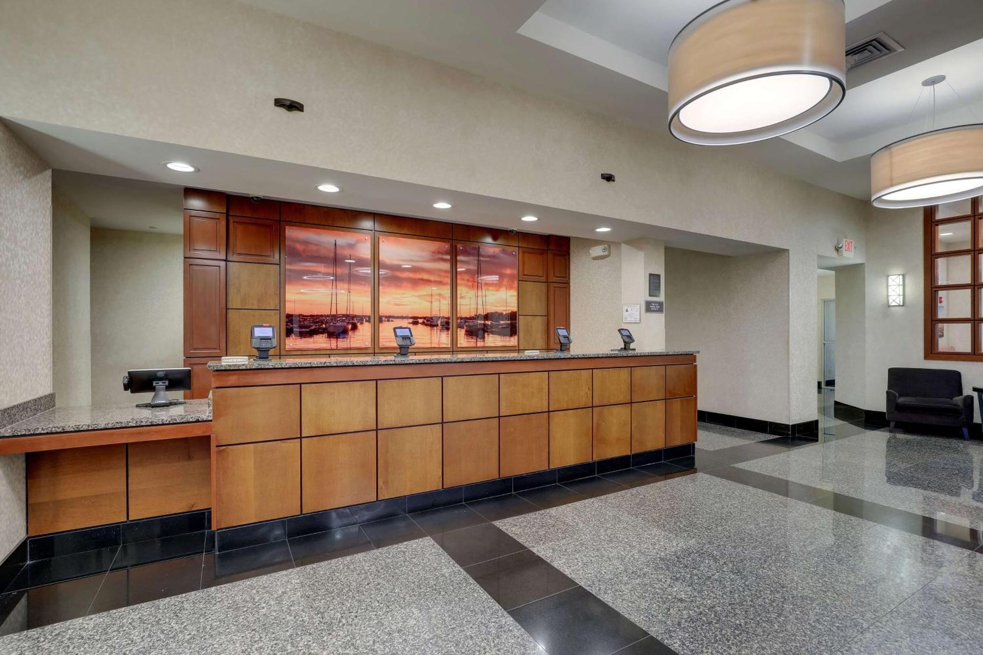 Drury Inn & Suites Charlotte Northlake Dış mekan fotoğraf