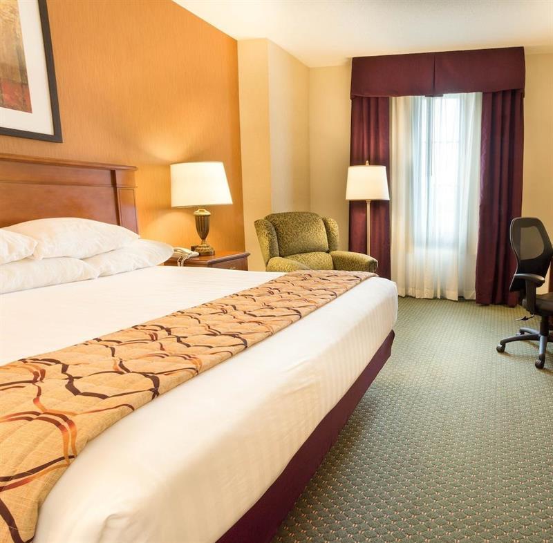 Drury Inn & Suites Charlotte Northlake Dış mekan fotoğraf